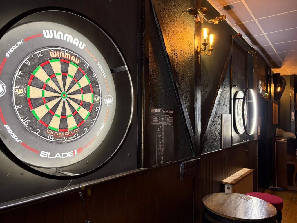 darts at the John Selden